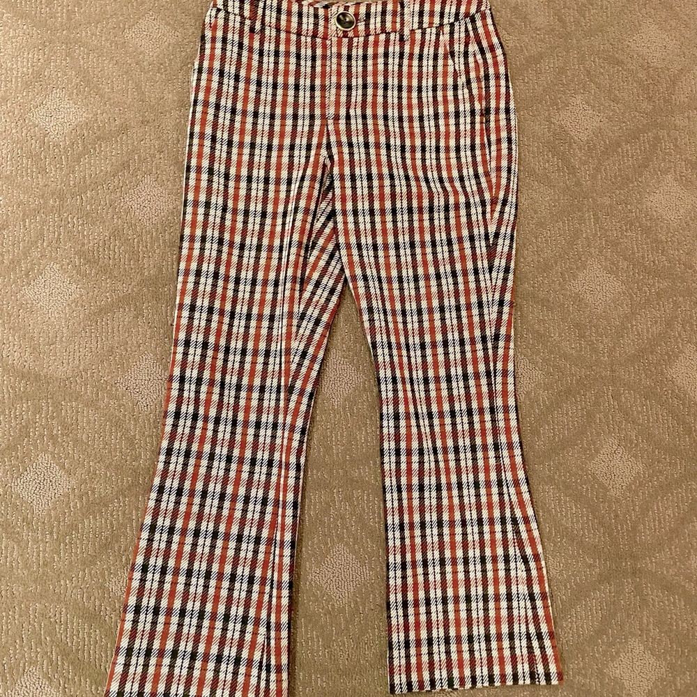 Cabi kick flare pants - like new, not a single flaw